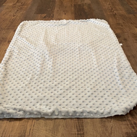 Car seat canopy to protect your baby from sun - Picture 3 of 4